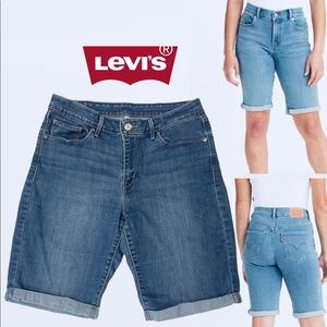 🍀Levi Strauss medium blue wash denim cuffed shorts